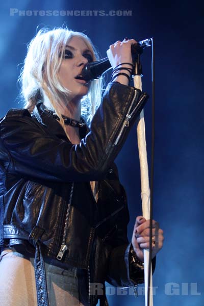 THE PRETTY RECKLESS - 2011-06-08 - PARIS - Le Trianon - 